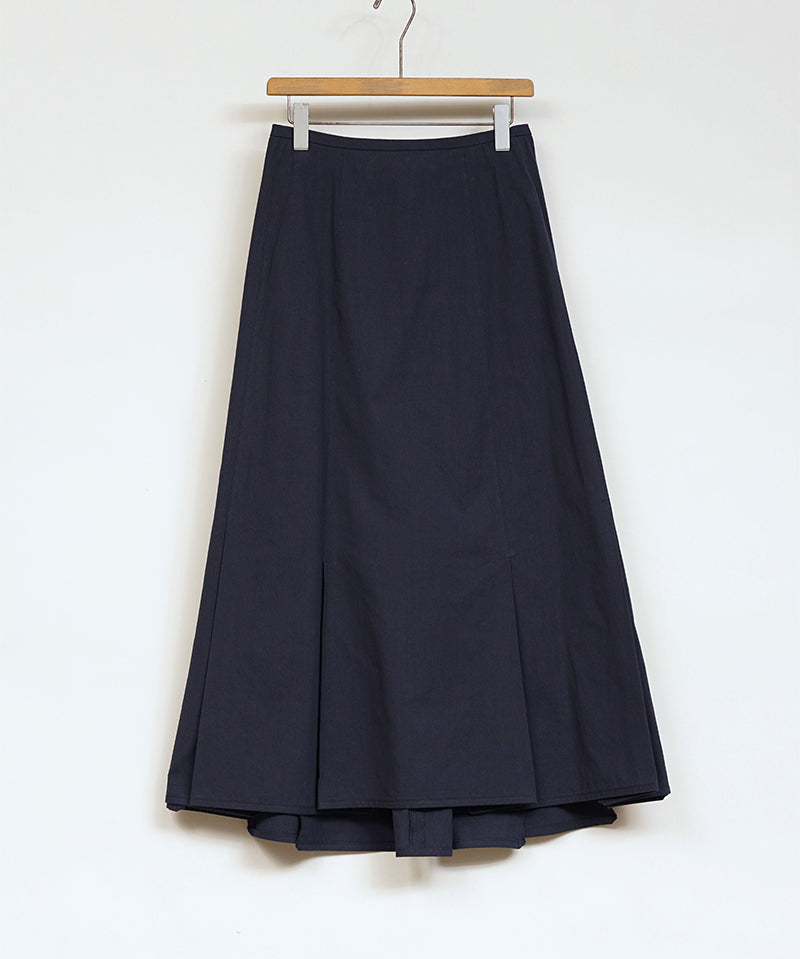 ATTIC SKIRT