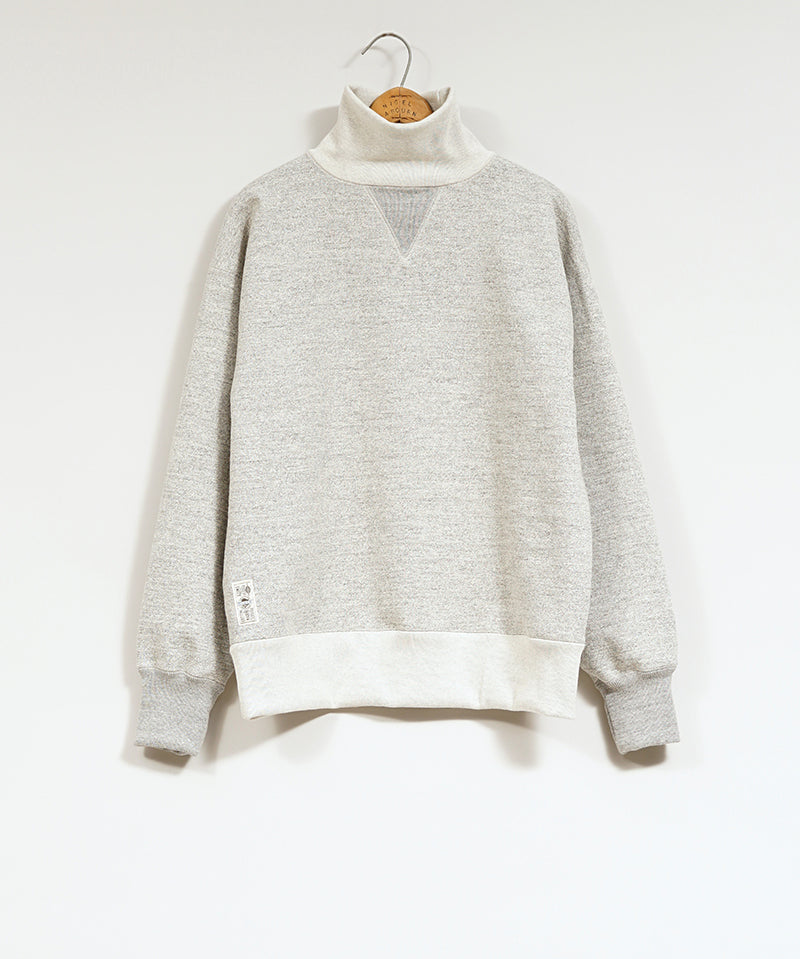 HIGH NECK SWEAT SHIRT