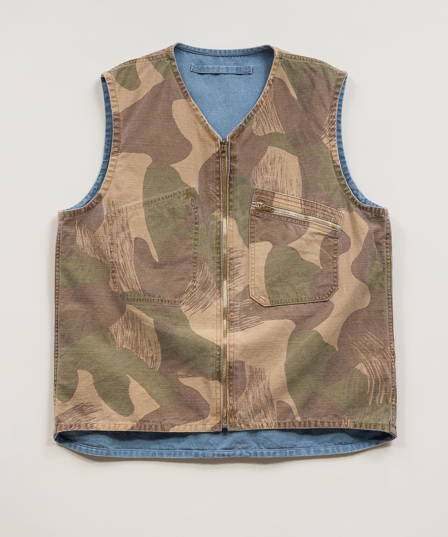 REVERSIBLE VEST FADE CAMO
