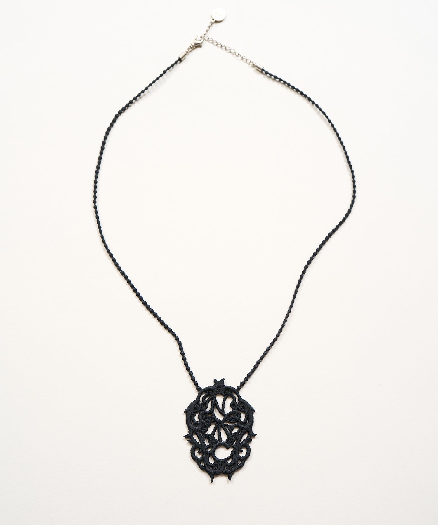 ANTIQUE LACE INITIAL LONG NECK